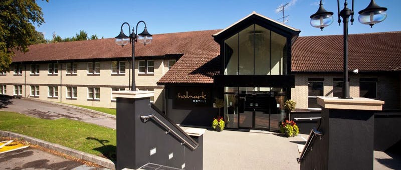 Gloucester Robinswood Hotel, Best Western Signature Collection Main Entrance