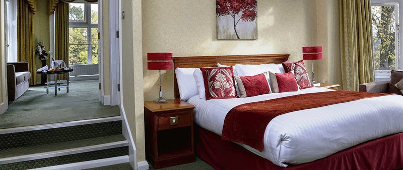 Mercure Sheffield Kenwood Hall Hotel Deluxe Bedroom