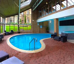 Mercure Sheffield Kenwood Hall Hotel & Spa Pool