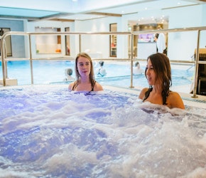 Kettering Park Hotel and Spa Jacuzzi