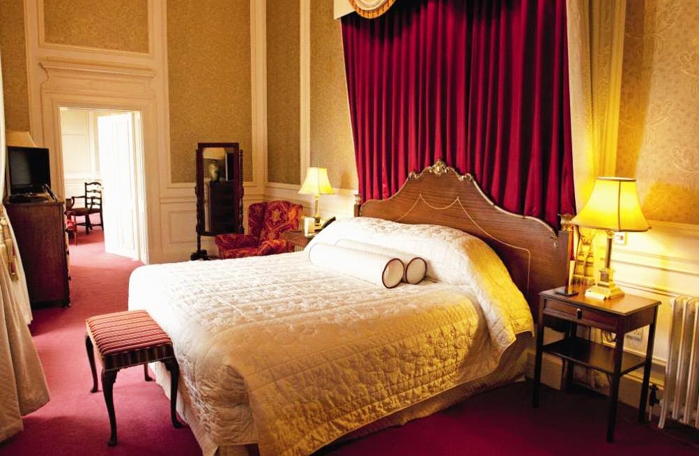 Luton Hoo Hotel Queen Mary Suite