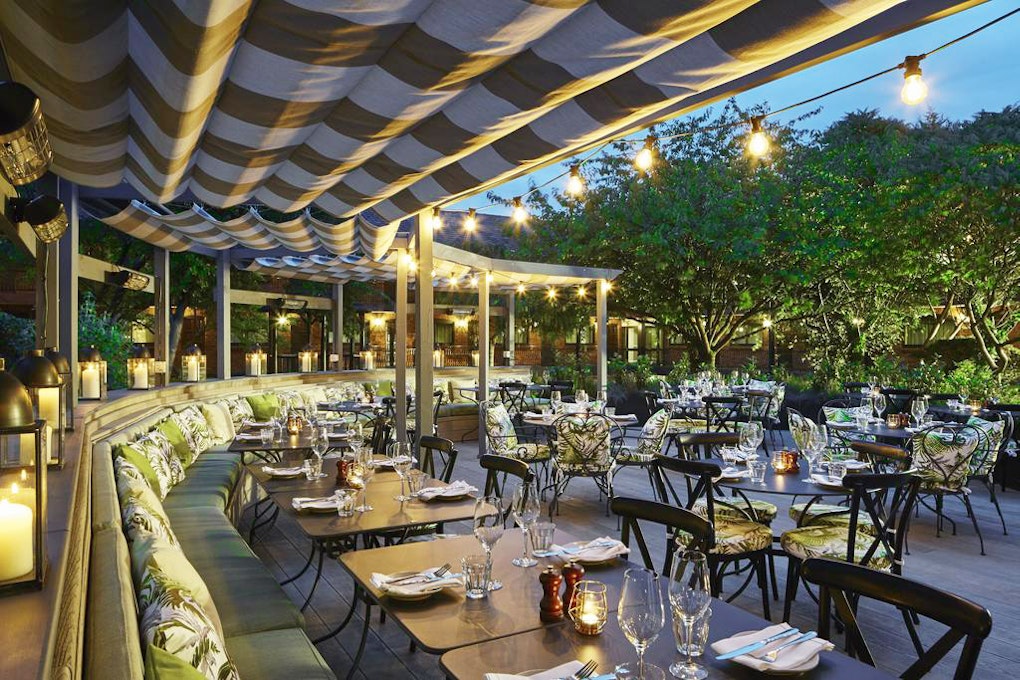 Delta Hotels by Marriott Manchester Airport Outdoor Dining