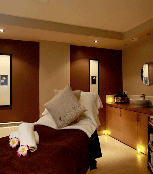  Marine Hotel & Spa Treatment Room