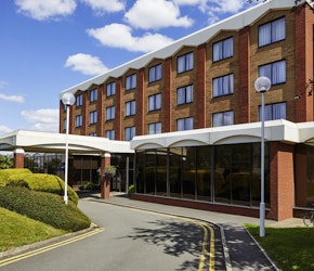 Mercure Telford Centre Hotel Front Exterior