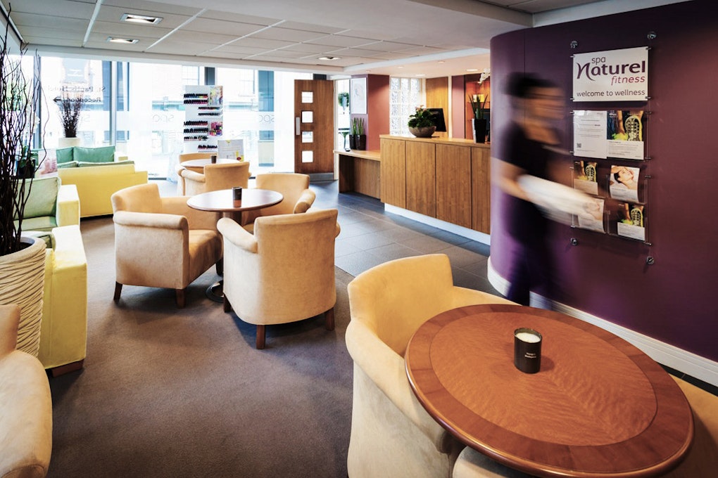 Mercure Sheffield St Paul's Hotel and Spa Reception