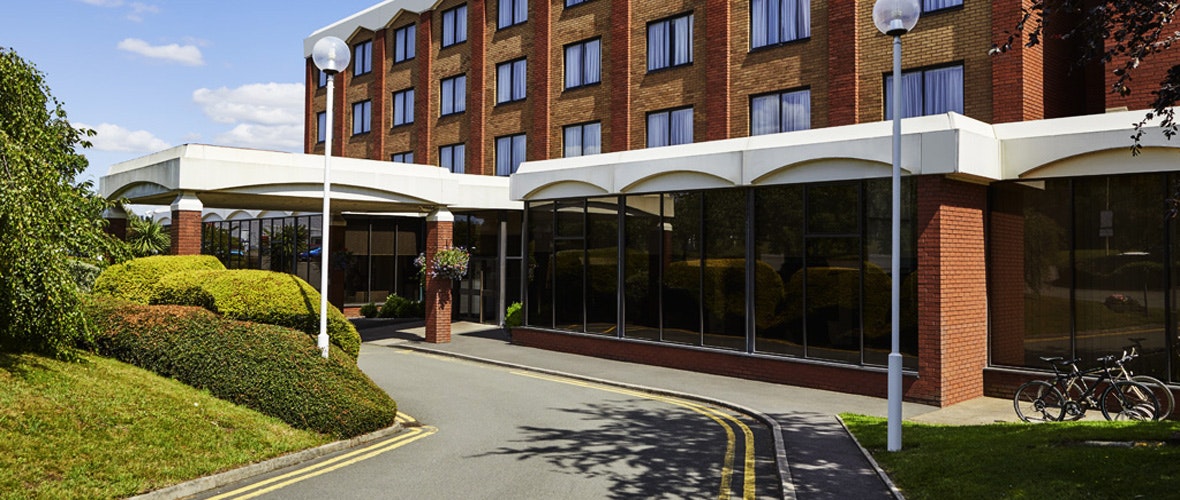 Mercure Telford Centre Hotel Front Exterior