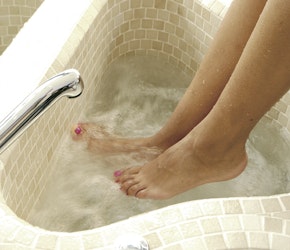 Moddershall Oaks Health Spa Foot Bath