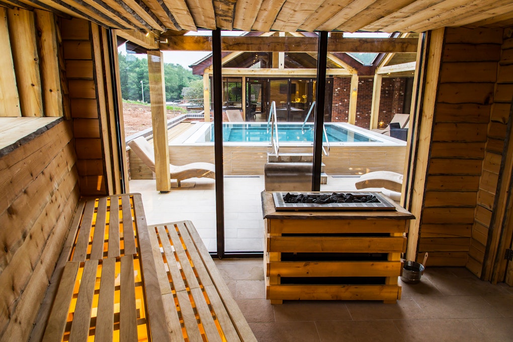Moddershall Oaks Health Spa Outdoor Kelo Sauna