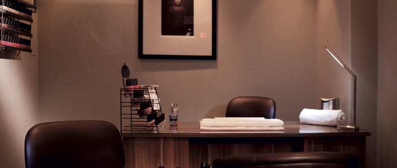 Manchester Piccadilly Hotel Nail Bar