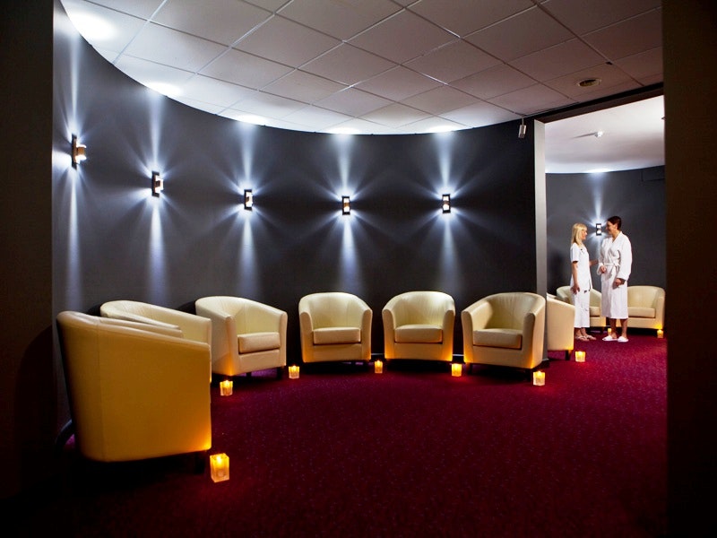 The Vale Resort Spa Lounge