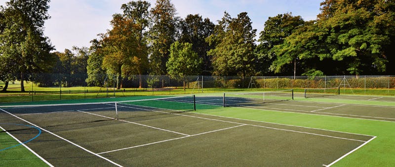 Meon Valley Hotel Tennis Court