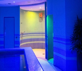 PURE Spa Newhaven Harbour Experience Shower