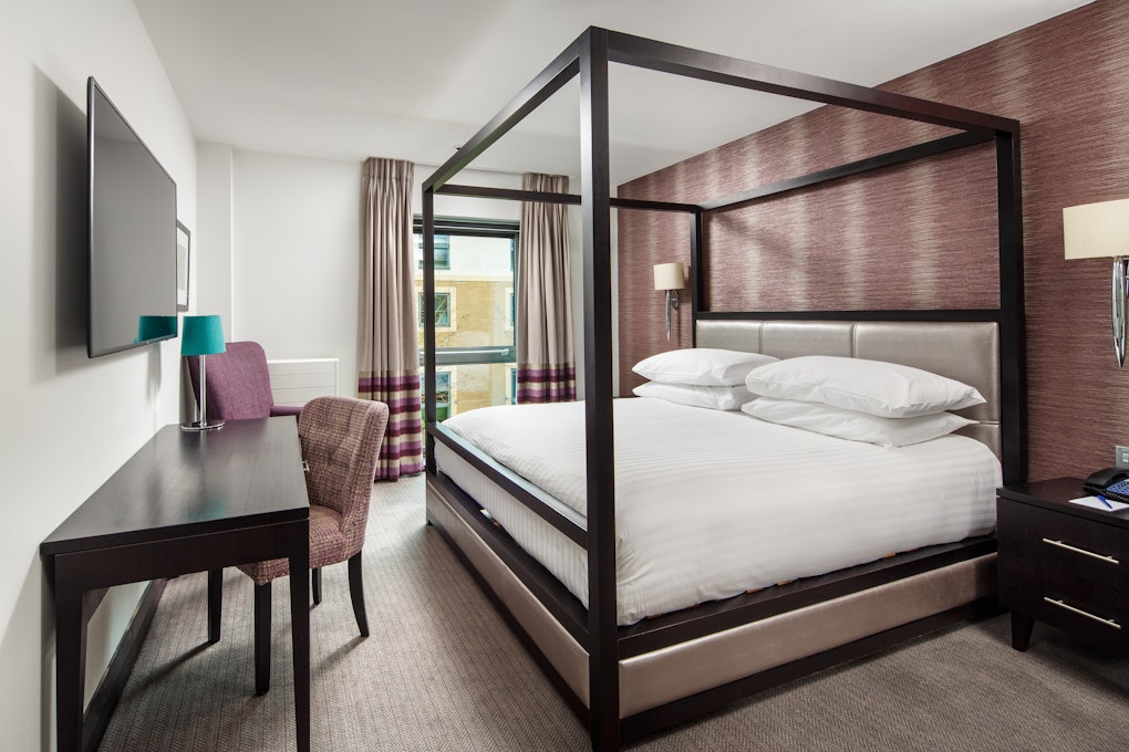 Delta by Marriott Hotel Nottingham Belfry Spa Family Suite