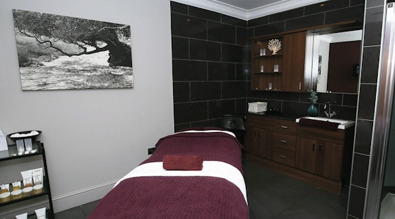 Old Thorns Hotel and Resort Treatment Room