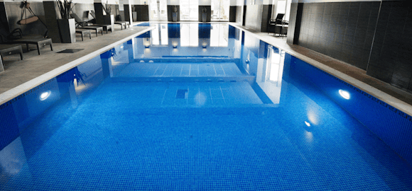 Macdonald Old England Hotel & Spa Swimming Pool