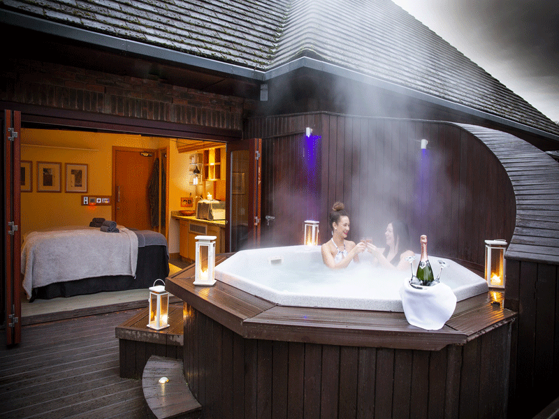 Solent Hotel & Spa Outdoor Hot Tub
