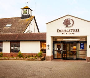 DoubleTree by Hilton The Oxford Belfry Hotel and Spa Front Exterior