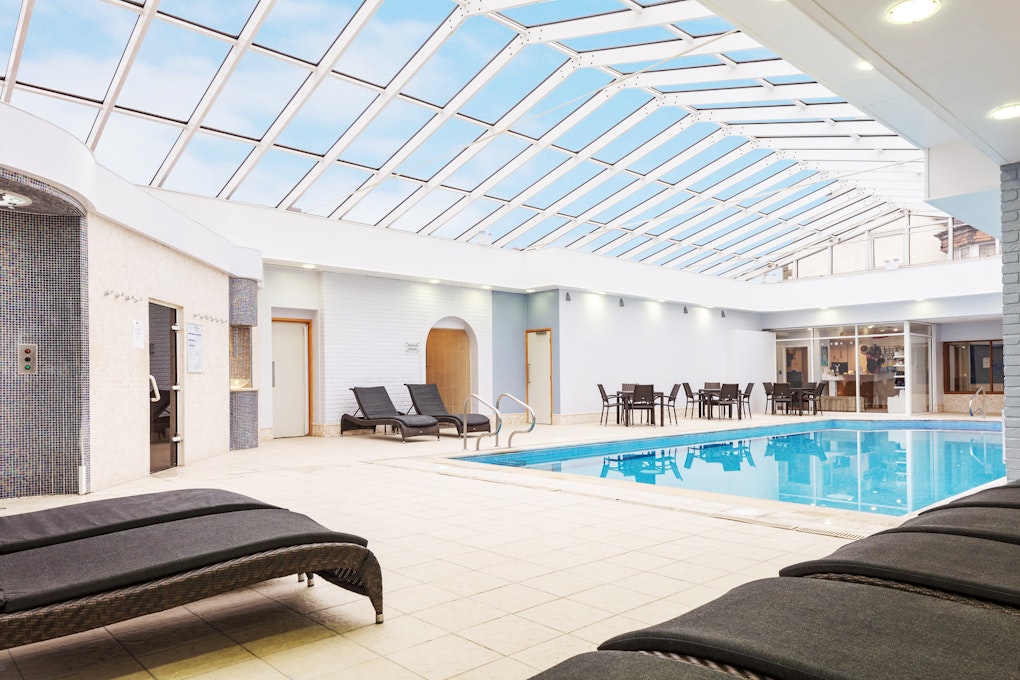 DoubleTree by Hilton The Oxford Belfry Hotel and Spa Pool Area