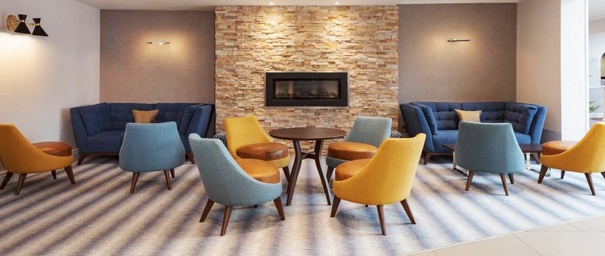 DoubleTree by Hilton The Oxford Belfry Hotel and Spa Reception Seating Area