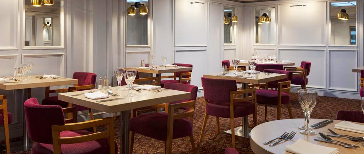 DoubleTree by Hilton The Oxford Belfry Hotel and Spa Restaurant