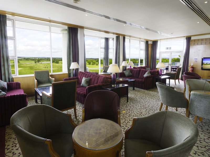 The Oxfordshire Golf & Spa Hotel Lounge Area