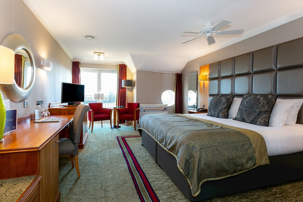 Park Royal Hotel & Spa Bedroom