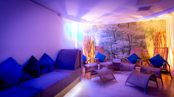 Park Royal Hotel & Spa Relaxation Room