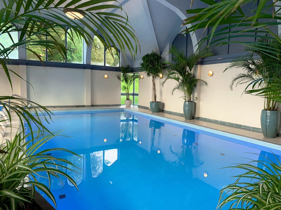 Pendley Manor Hotel Swimming Pool