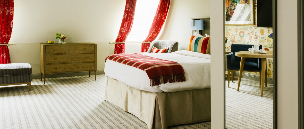 Pendley Manor Hotel Room