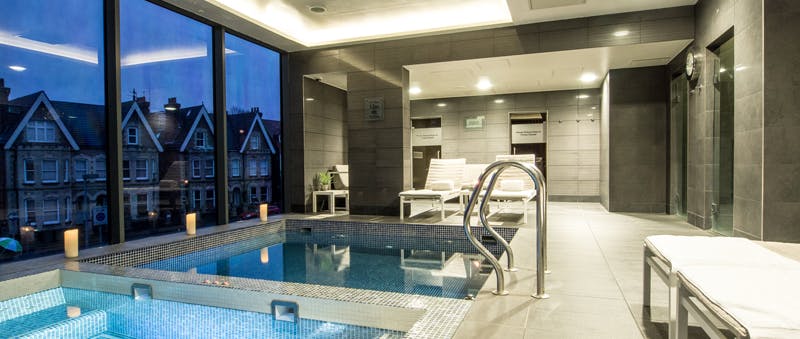 Guildford Harbour Hotel & Spa Hydrotherapy Pool and Plunge Pool