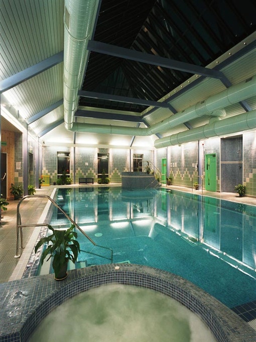 Elfordleigh Hotel, Golf and Country Club Pool