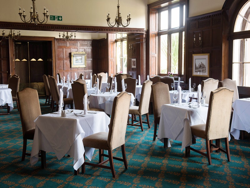 Mercure Shrewsbury Albrighton Hall Hotel and Spa Restaurant