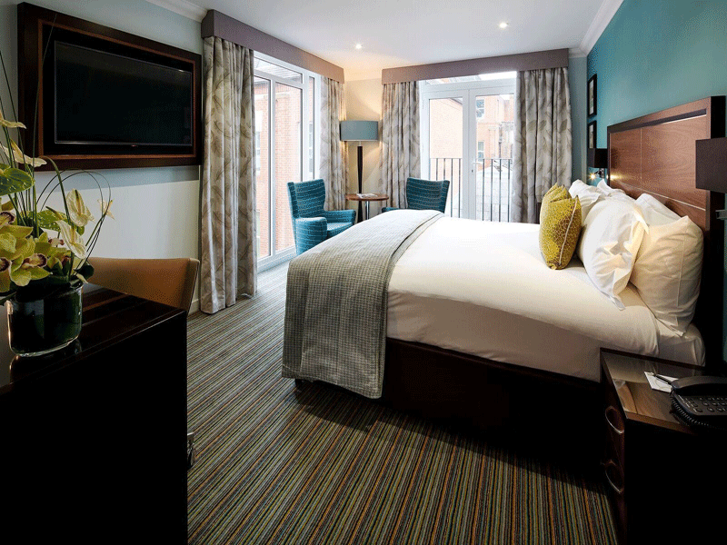 Sir Christopher Wren Hotel and Spa Club Bedroom