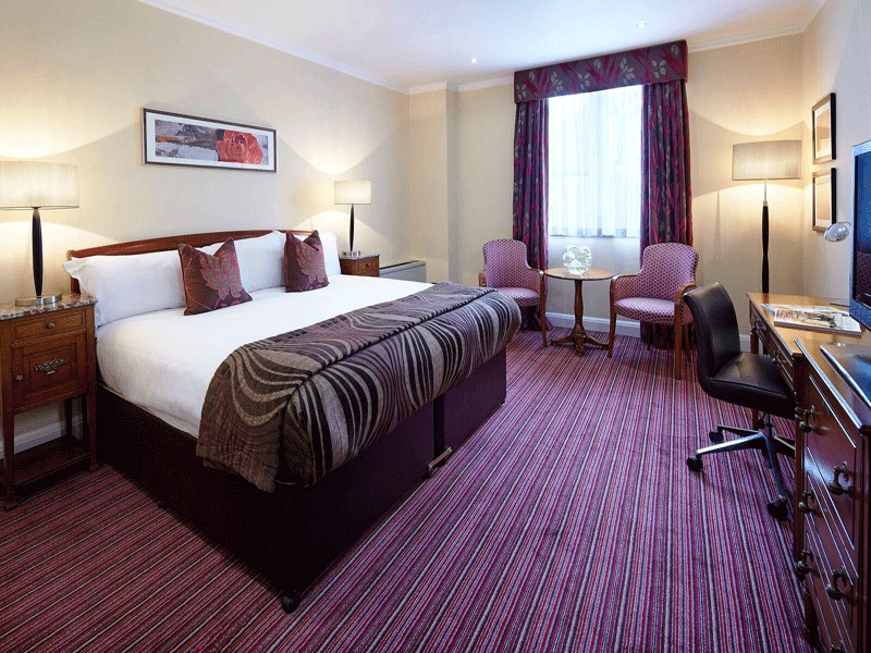 Sir Christopher Wren Hotel and Spa King Executive Room