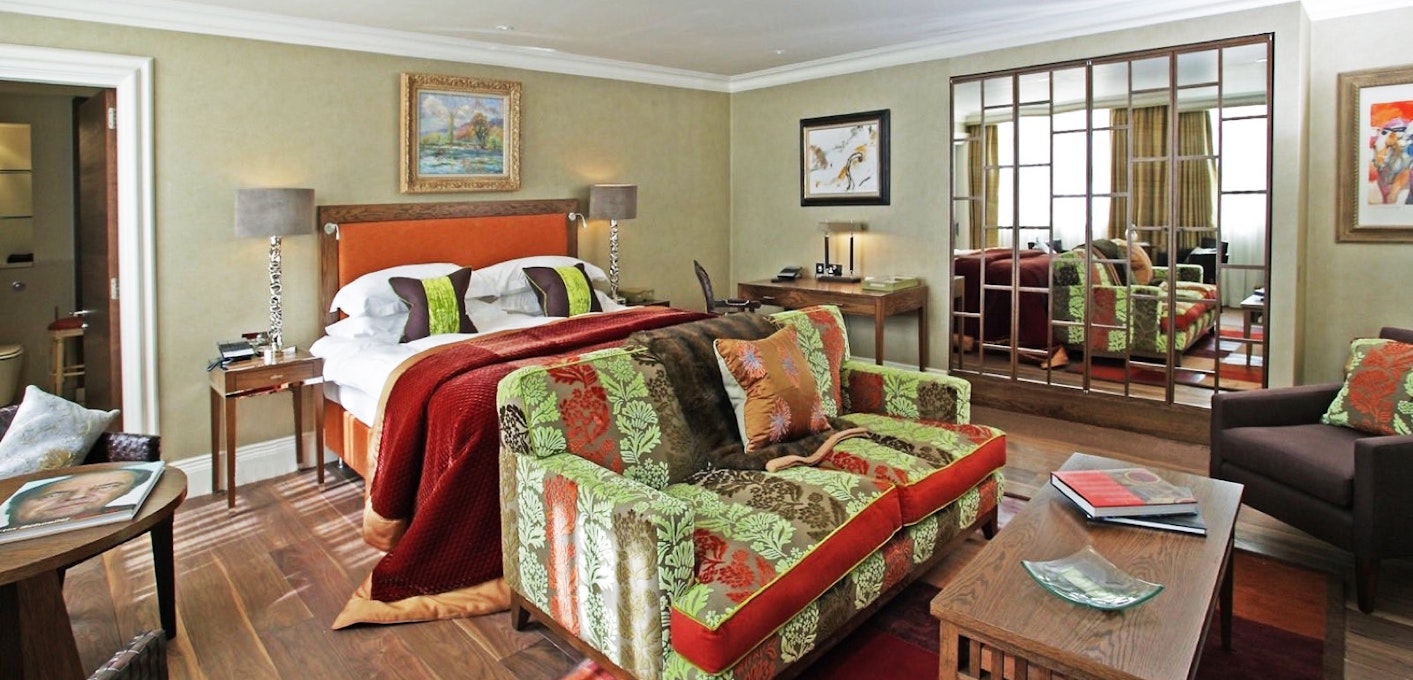 The Roseate Reading Hotel & Spa Prime Suite