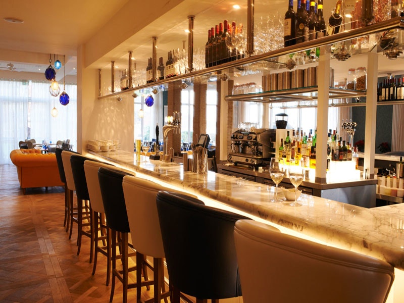 Sidmouth Harbour Hotel & Spa Bar