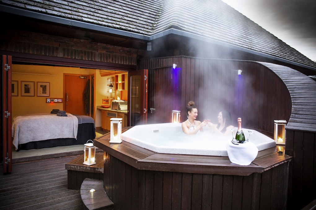 Solent Hotel & Spa Hot Tub