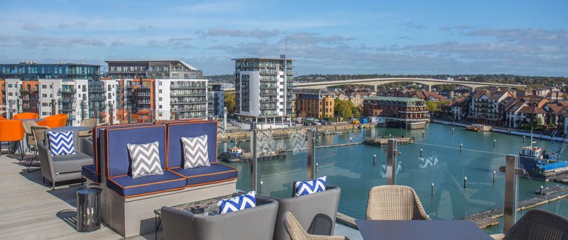 Southampton Harbour Hotel & Spa HarBAR Terrace Lounge