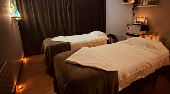 Southcrest Manor Hotel, Dual Treatment Room