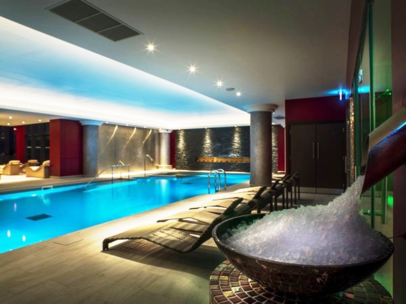 Spa breaks with treatments uk