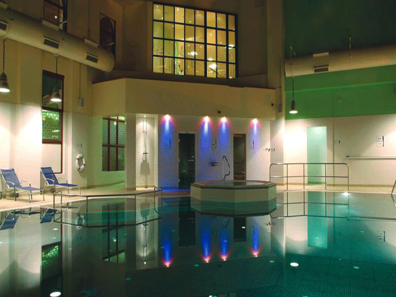 Spirit Health Club at Crowne Plaza Leeds Pool at Night