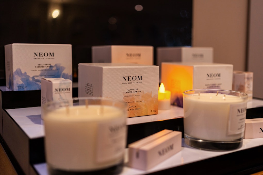 Stoke By Nayland Hotel Neom Scented Candles
