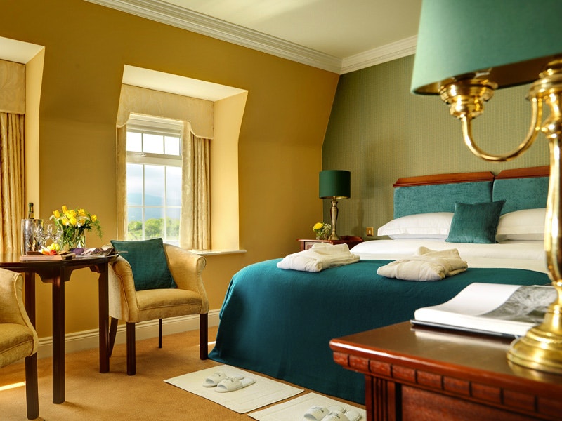  Ballygarry House Hotel and Spa Superior Double Bedroom