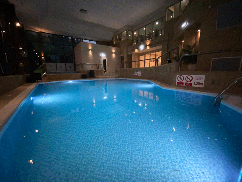 DoubleTree by Hilton Sheffield Park Hotel Swimming Pool