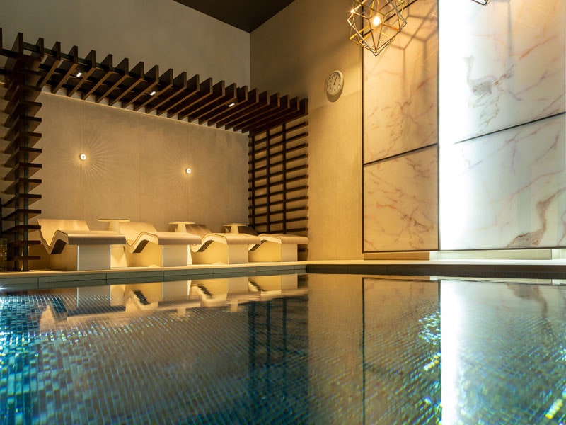 Devona Spa at Hilton Aberdeen Swimming Pool and Loungers