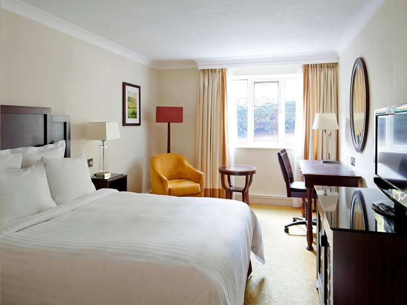 Delta Hotels by Marriott Tudor Park Country Club King Room