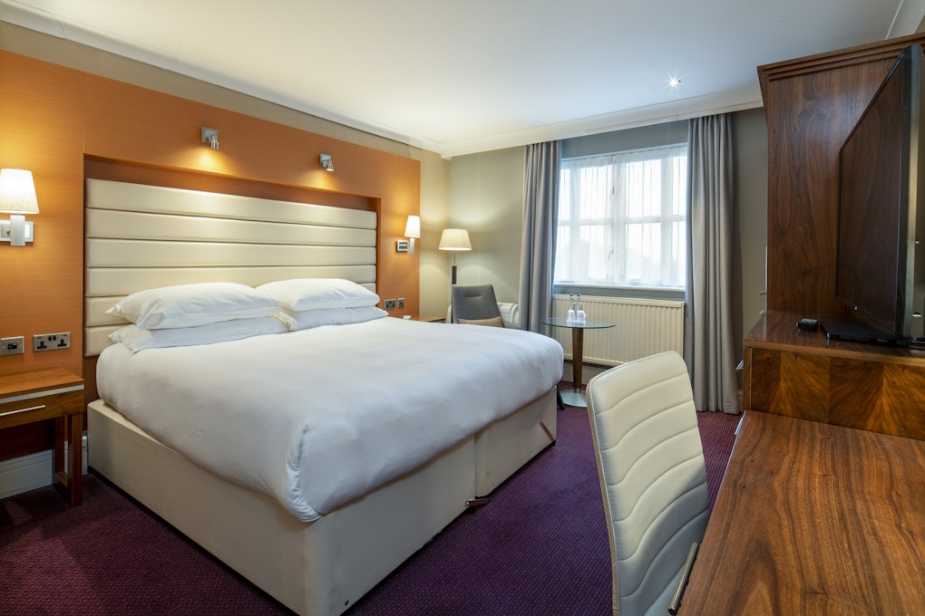  The Telford Hotel, Spa and Golf Resort Double Bedroom