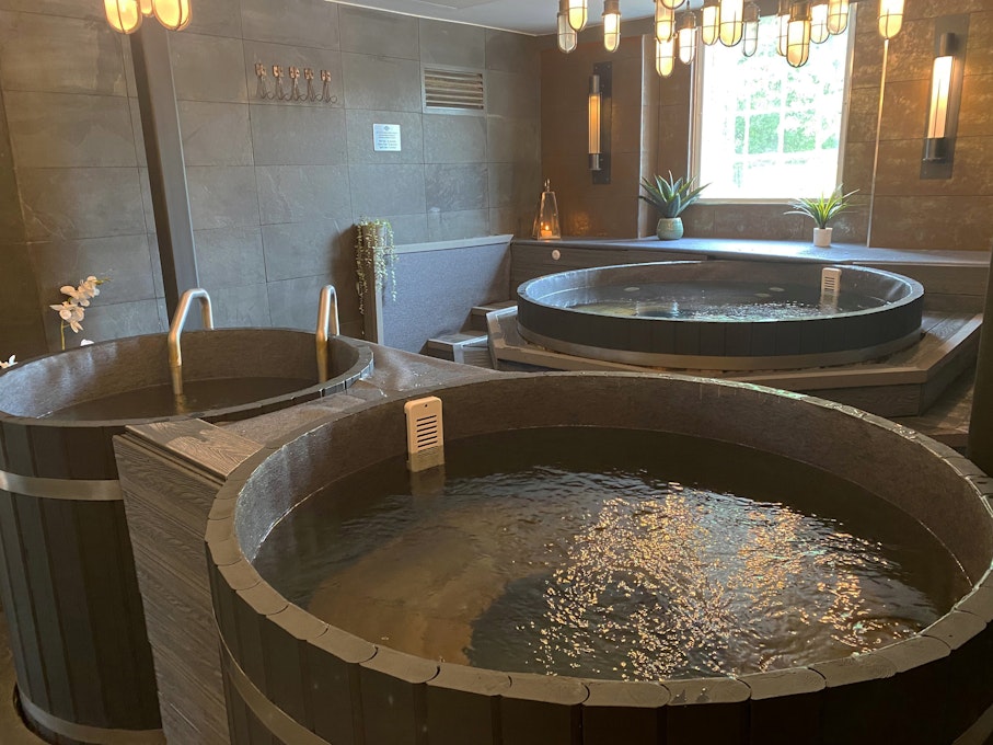 The Morritt Hotel and Garage Spa Trio of Hot Tubs