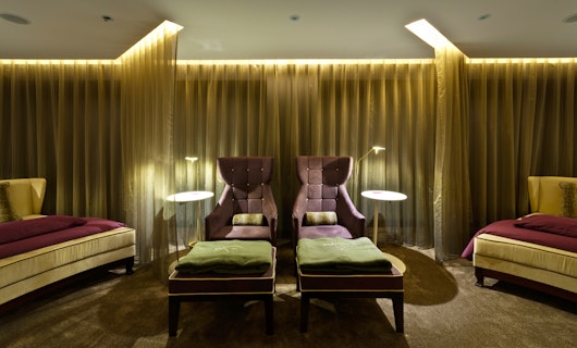 The Suites Hotel & Spa Knowsley Double Seats Relaxation Room