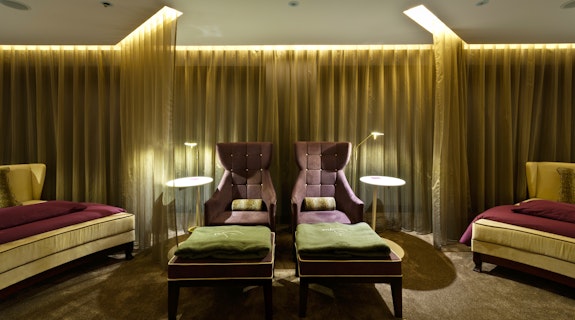 The Suites Hotel & Spa Knowsley Double Seats Relaxation Room